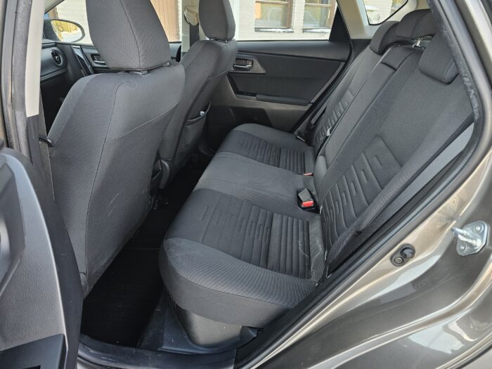 Toyota Auris - Bild 6