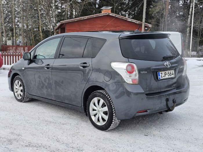 Toyota Verso - Bild 2