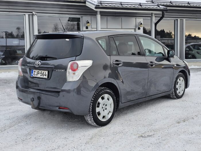 Toyota Verso - Bild 3