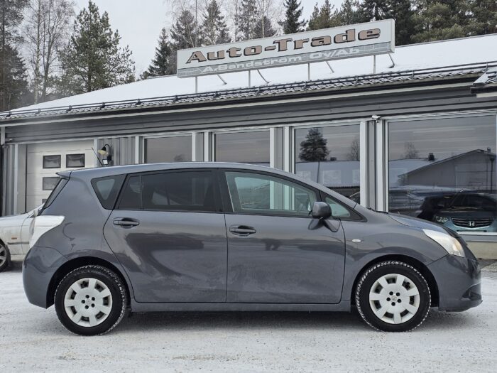 Toyota Verso - Bild 4