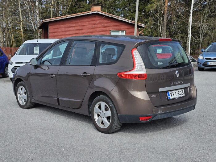 Renault Grand Scenic - Image 2