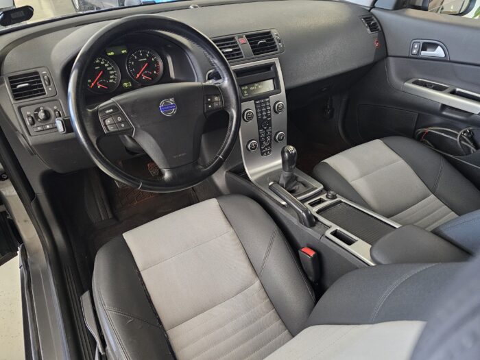 Volvo C30 - Image 6