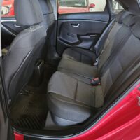 Hyundai i30 - Image 6