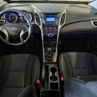 Hyundai i30 - Image 5