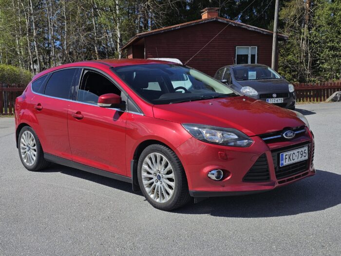 Ford Focus - Image 4