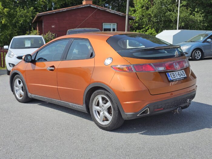 Honda Civic - Image 2