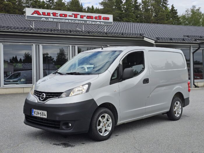 Nissan NV200