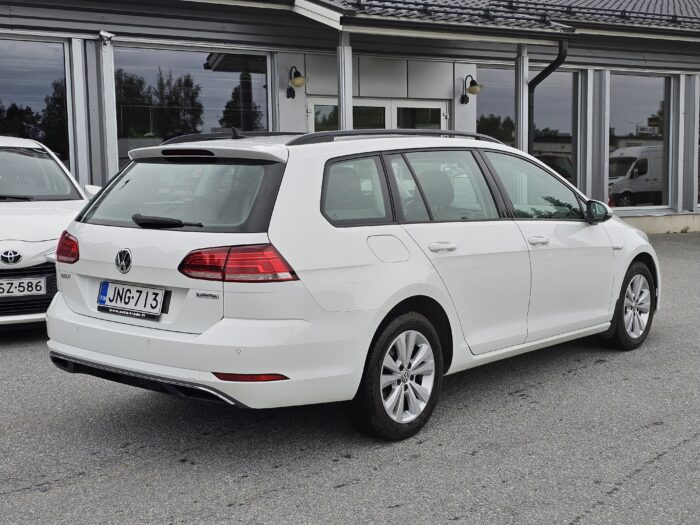Volkswagen Golf - Image 3