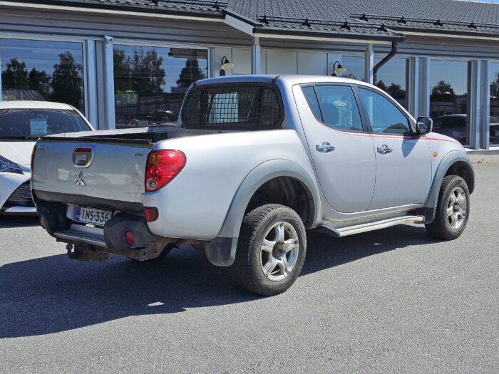 Mitsubishi L200 - Image 3