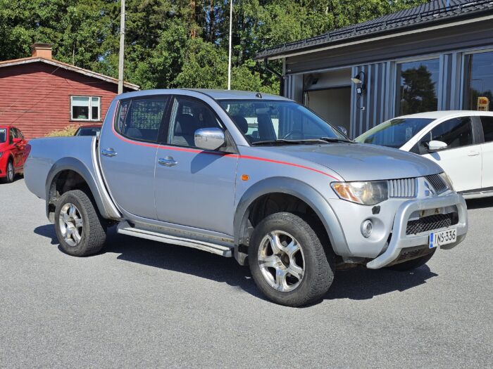 Mitsubishi L200 - Image 4