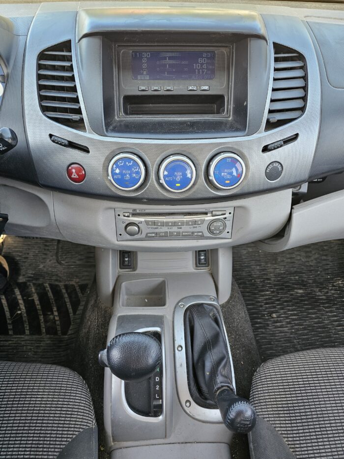 Mitsubishi L200 - Image 6