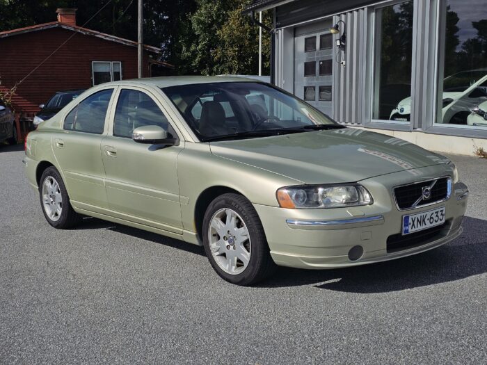 Volvo S60 2,4 Bi-Fuel Summum aut. -07 - Bild 4