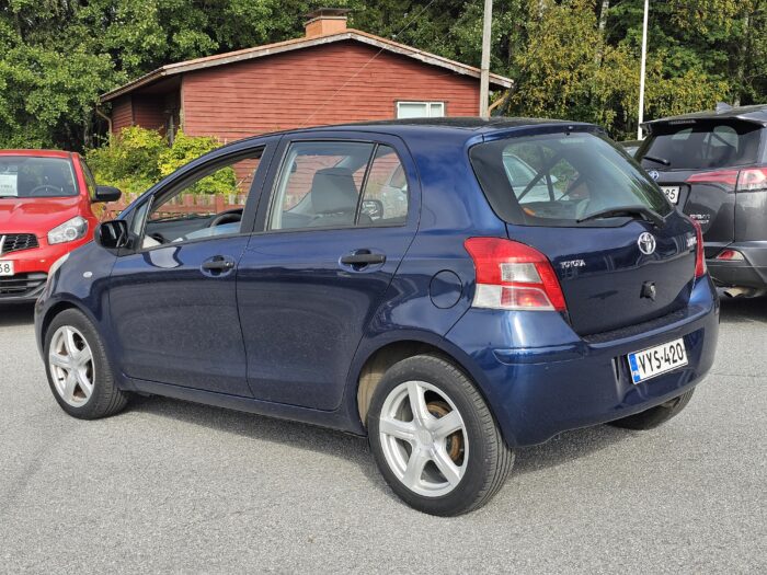 Toyota Yaris - Bild 4