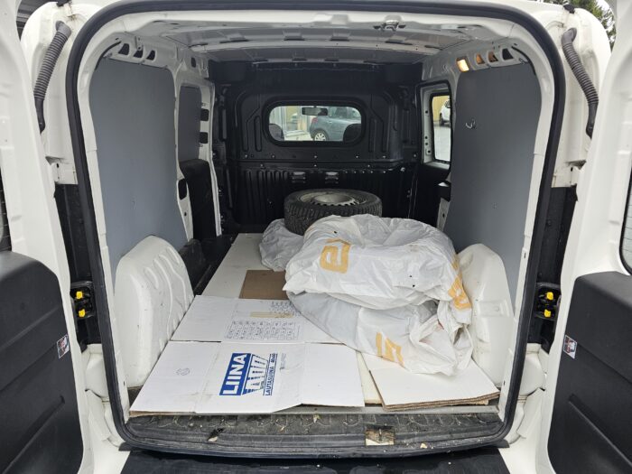 Opel Combo - Image 5