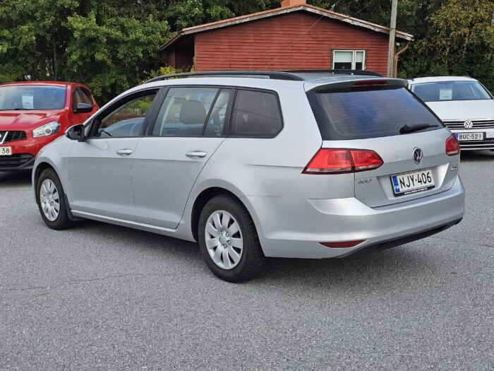 Volkswagen Golf - Image 2