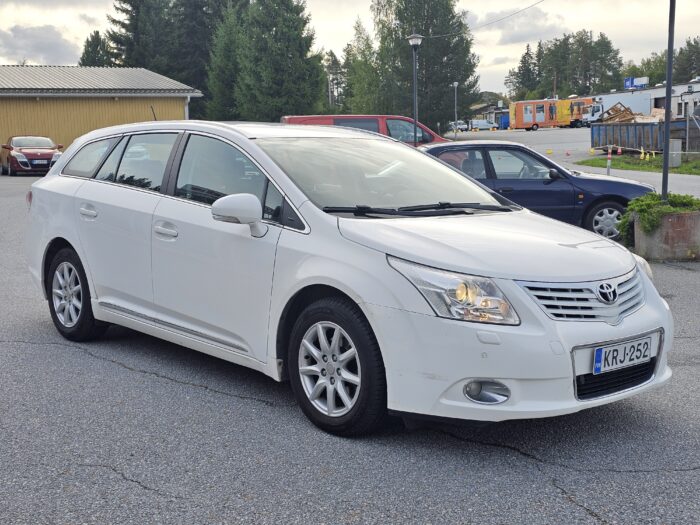 Toyota Avensis - Bild 3