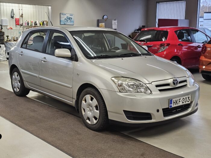 TOYOTA COROLLA - Image 2