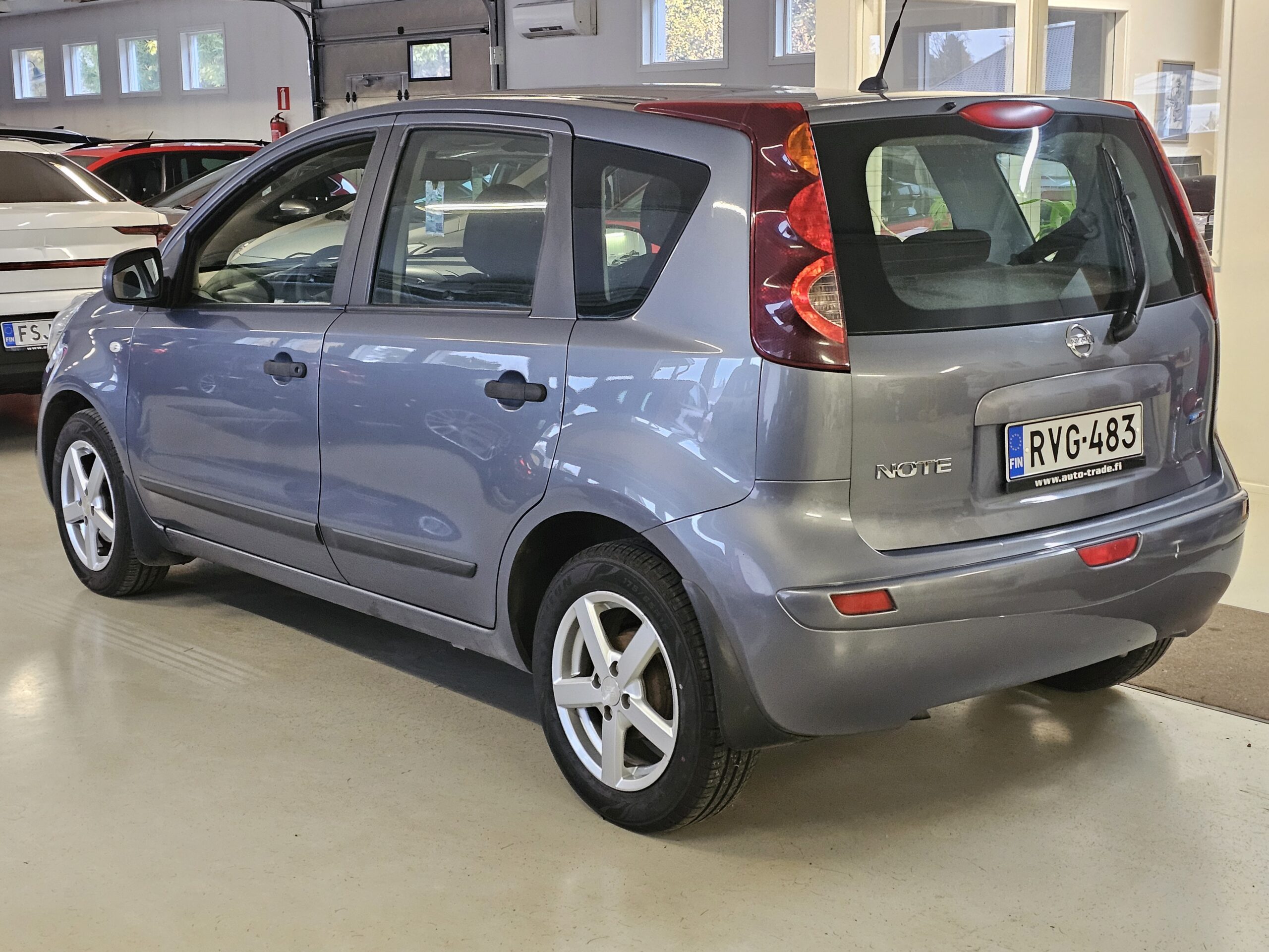 Nissan Note - Image 2