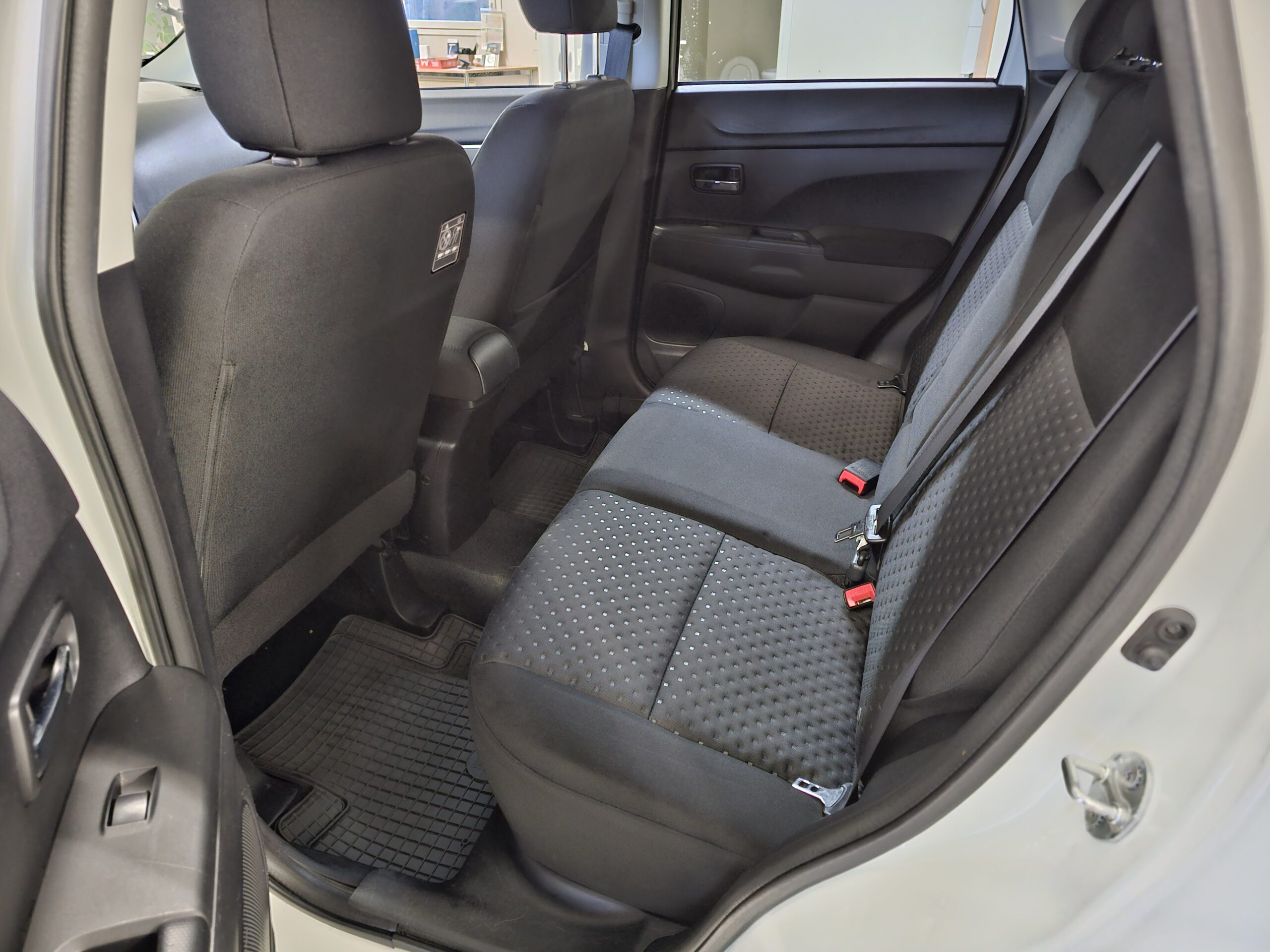 Mitsubishi ASX - Image 6