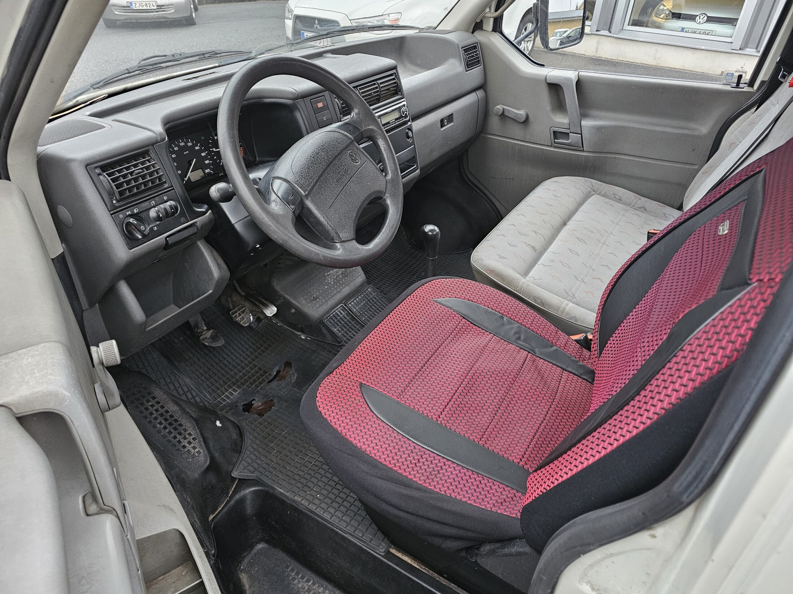 Volkswagen Transporter - Bild 5