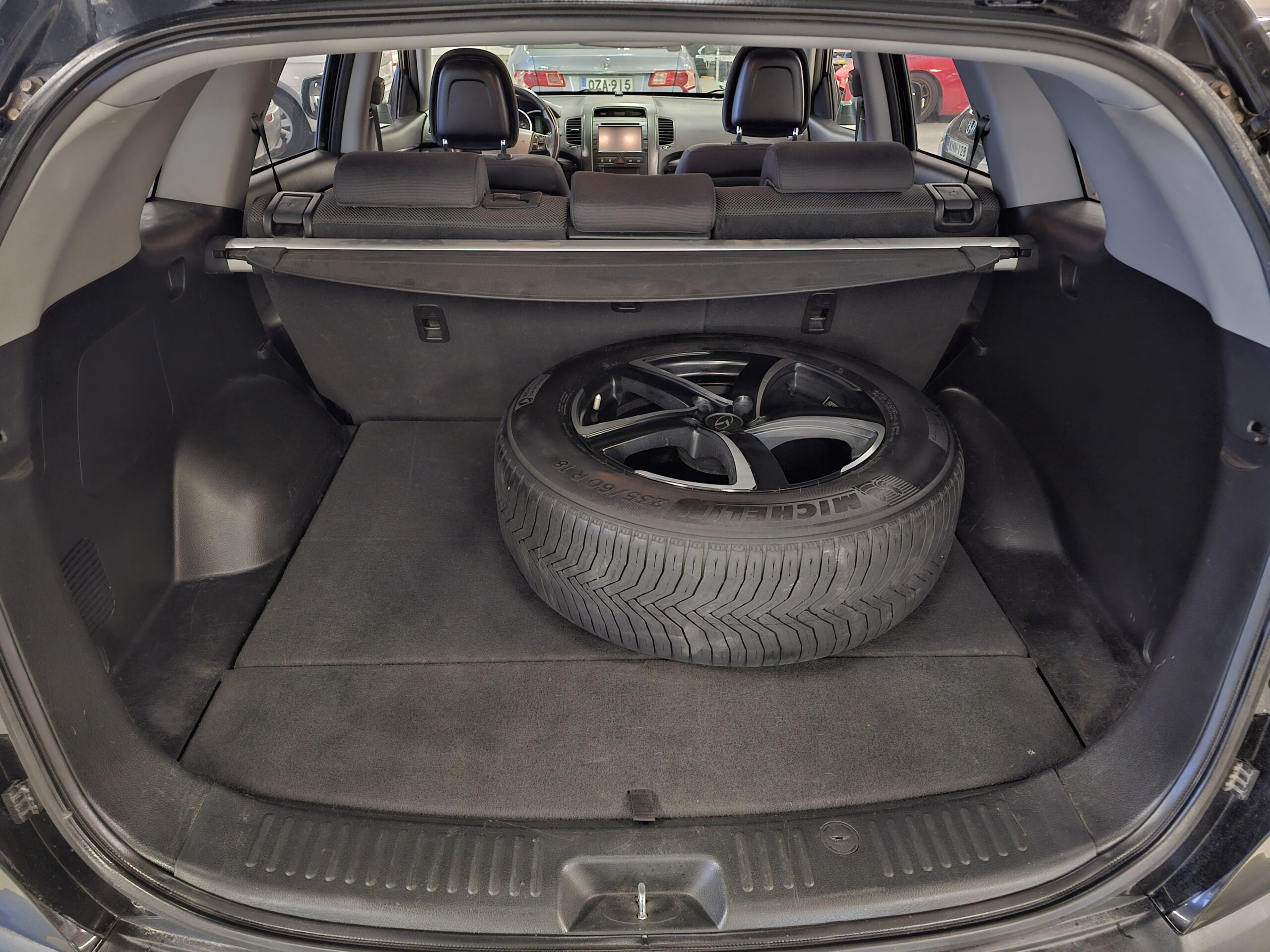 Kia Sorento - Image 6