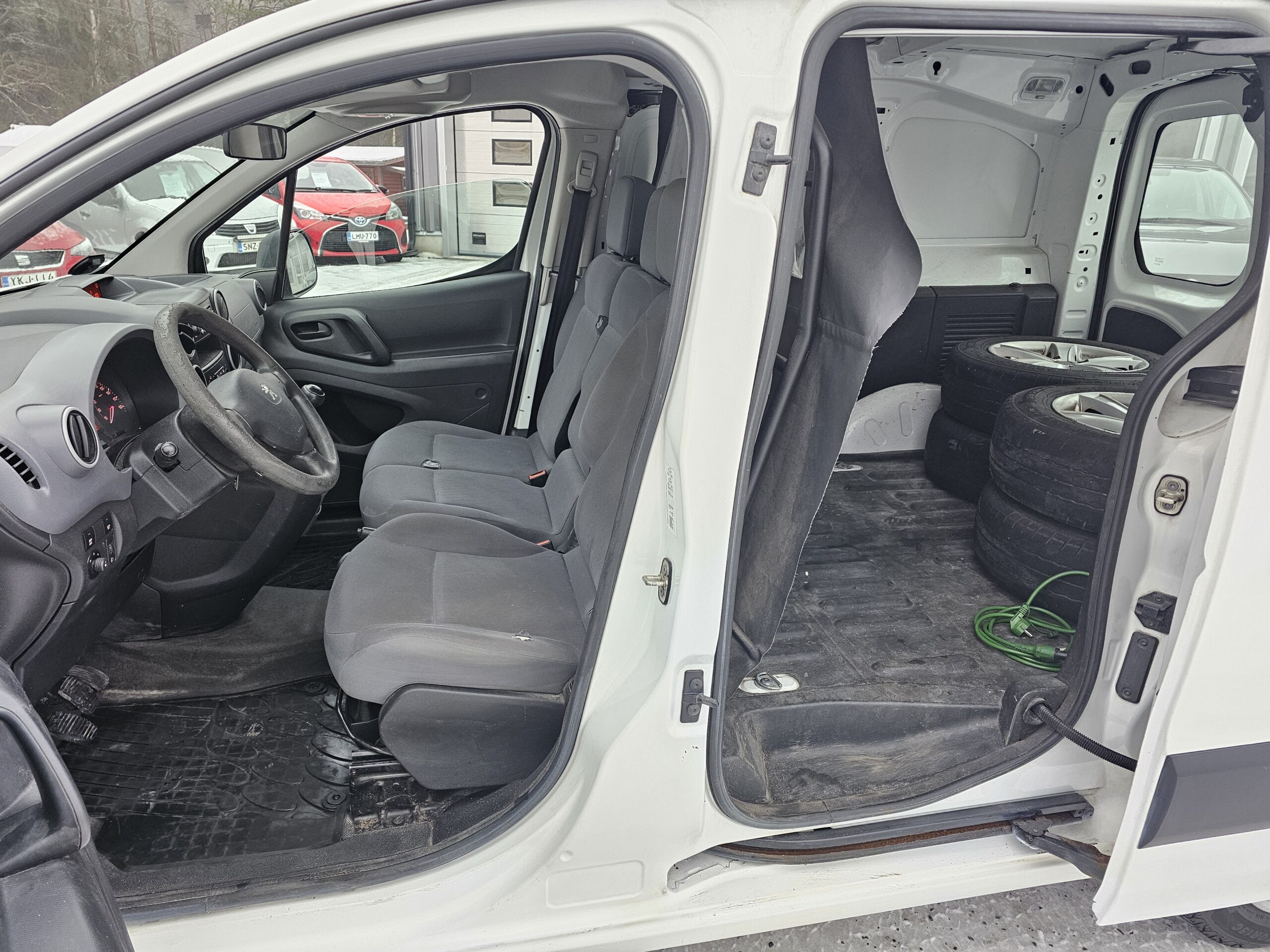 Peugeot Partner - Image 5