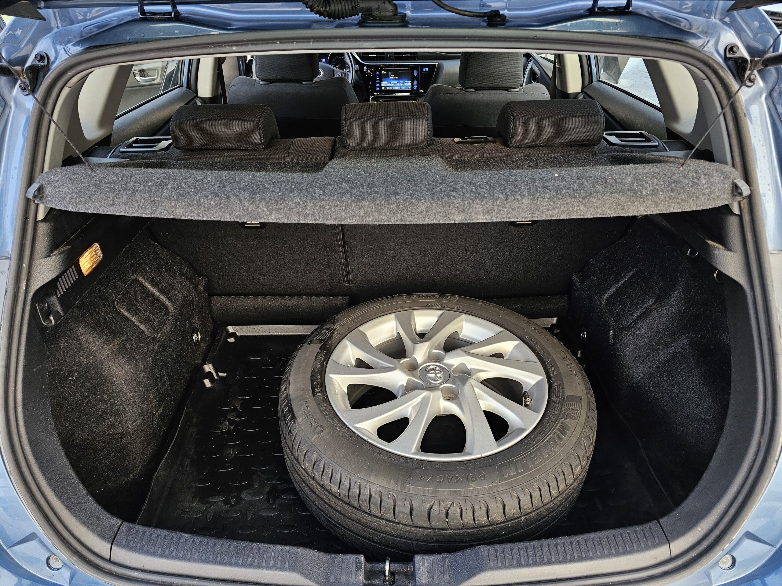 Toyota Auris - Image 6