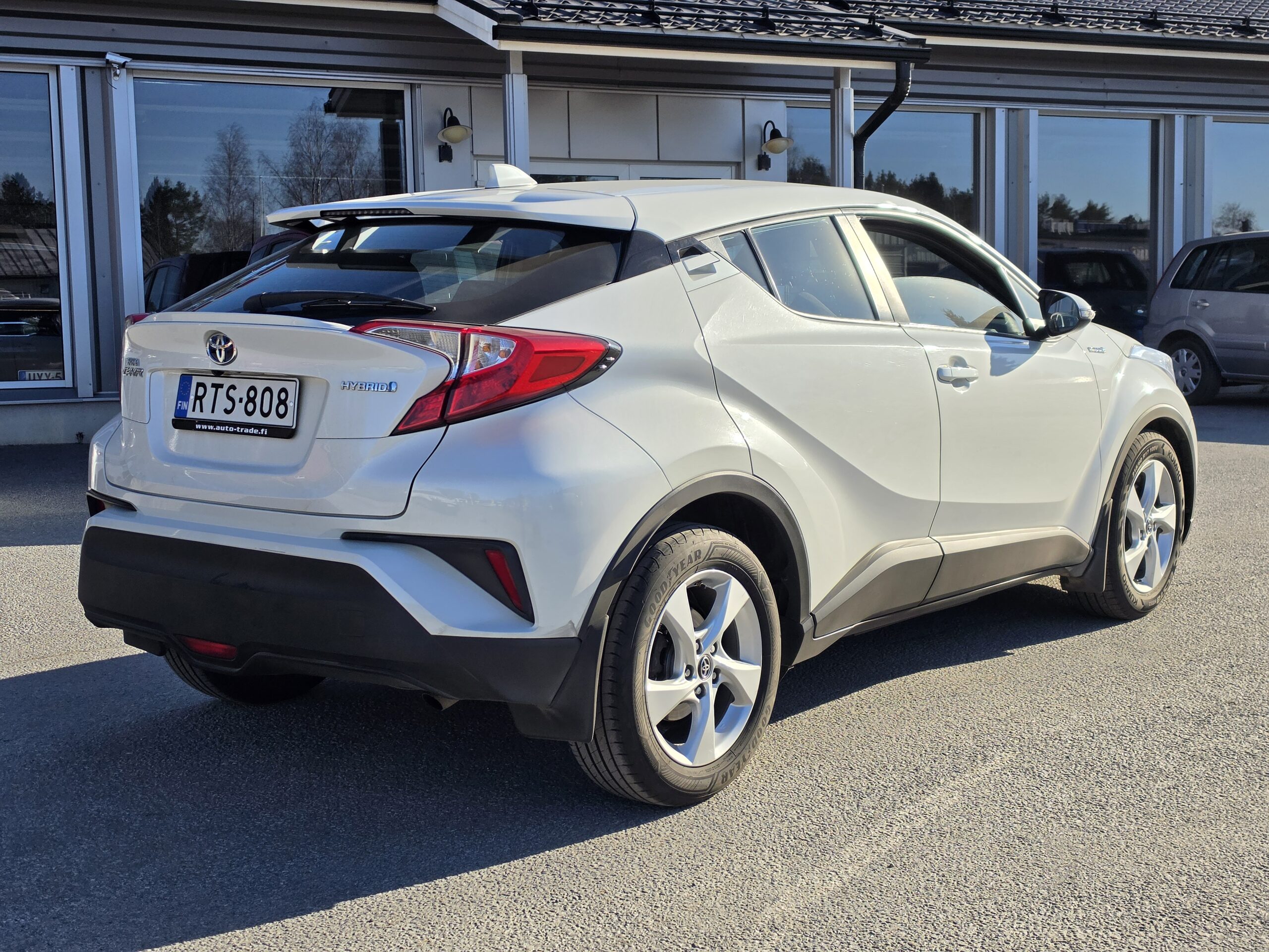 Toyota CH-R - Image 4