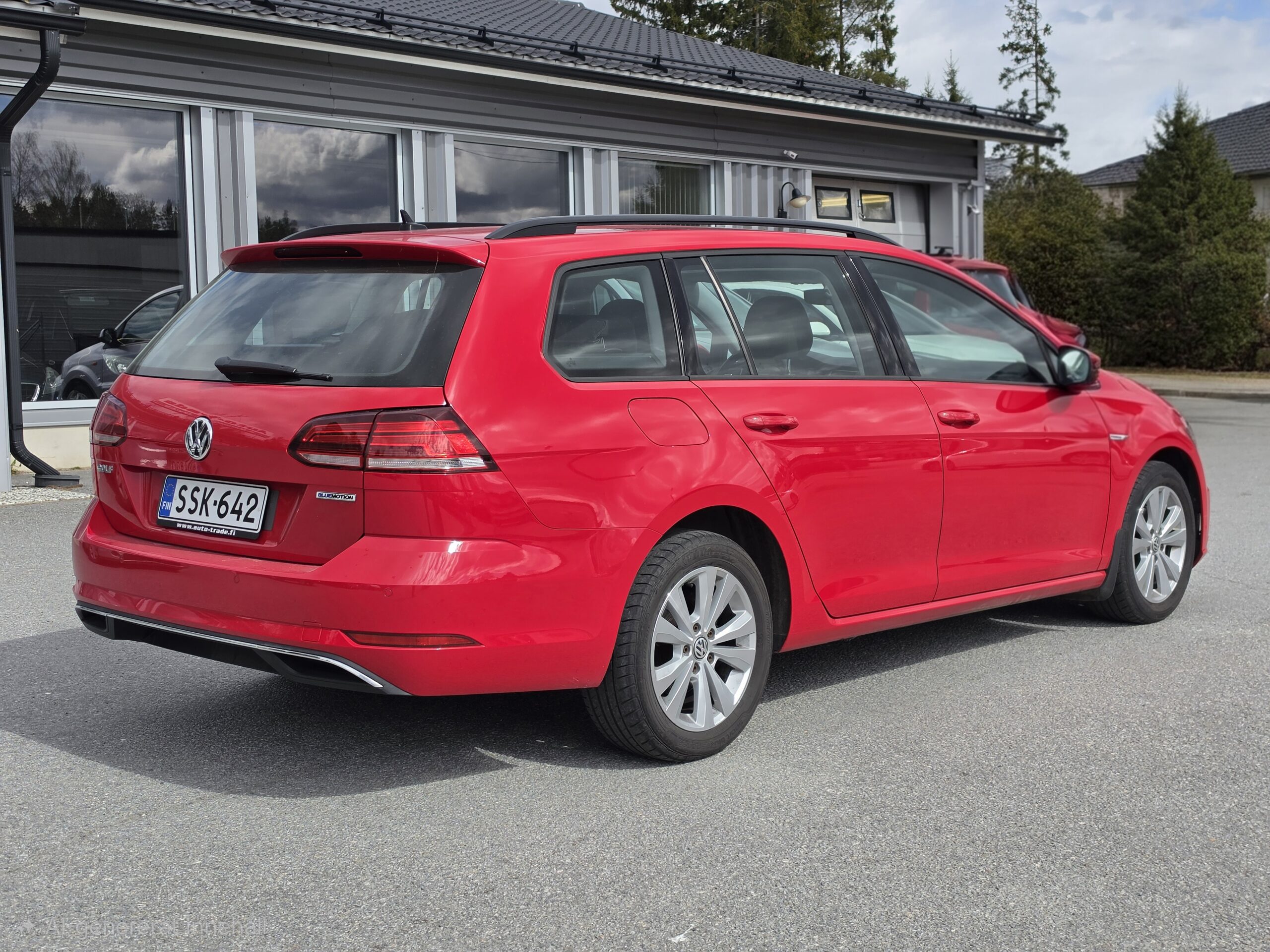 Volkswagen Golf - Image 3