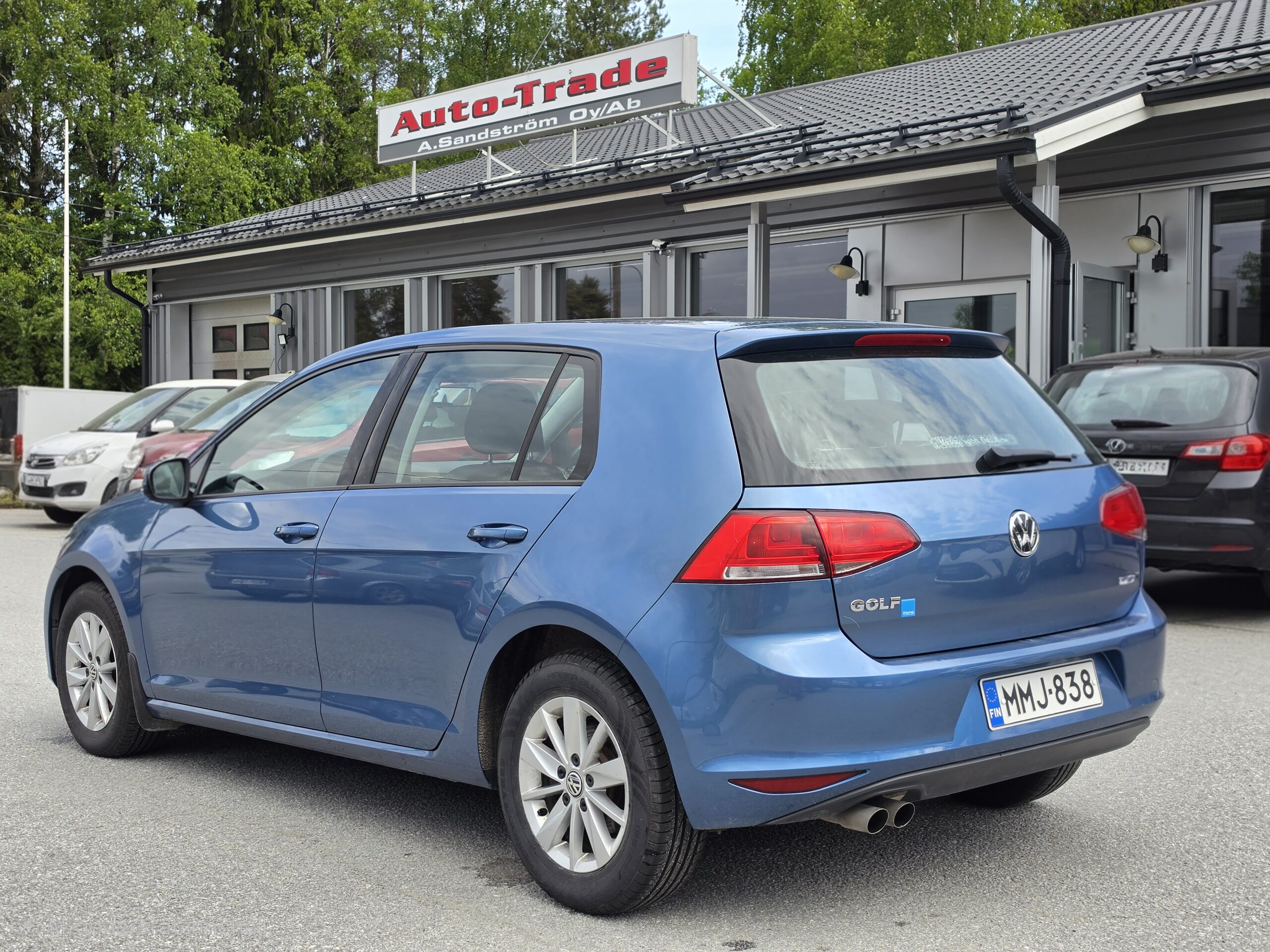 Volkswagen Golf - Image 5