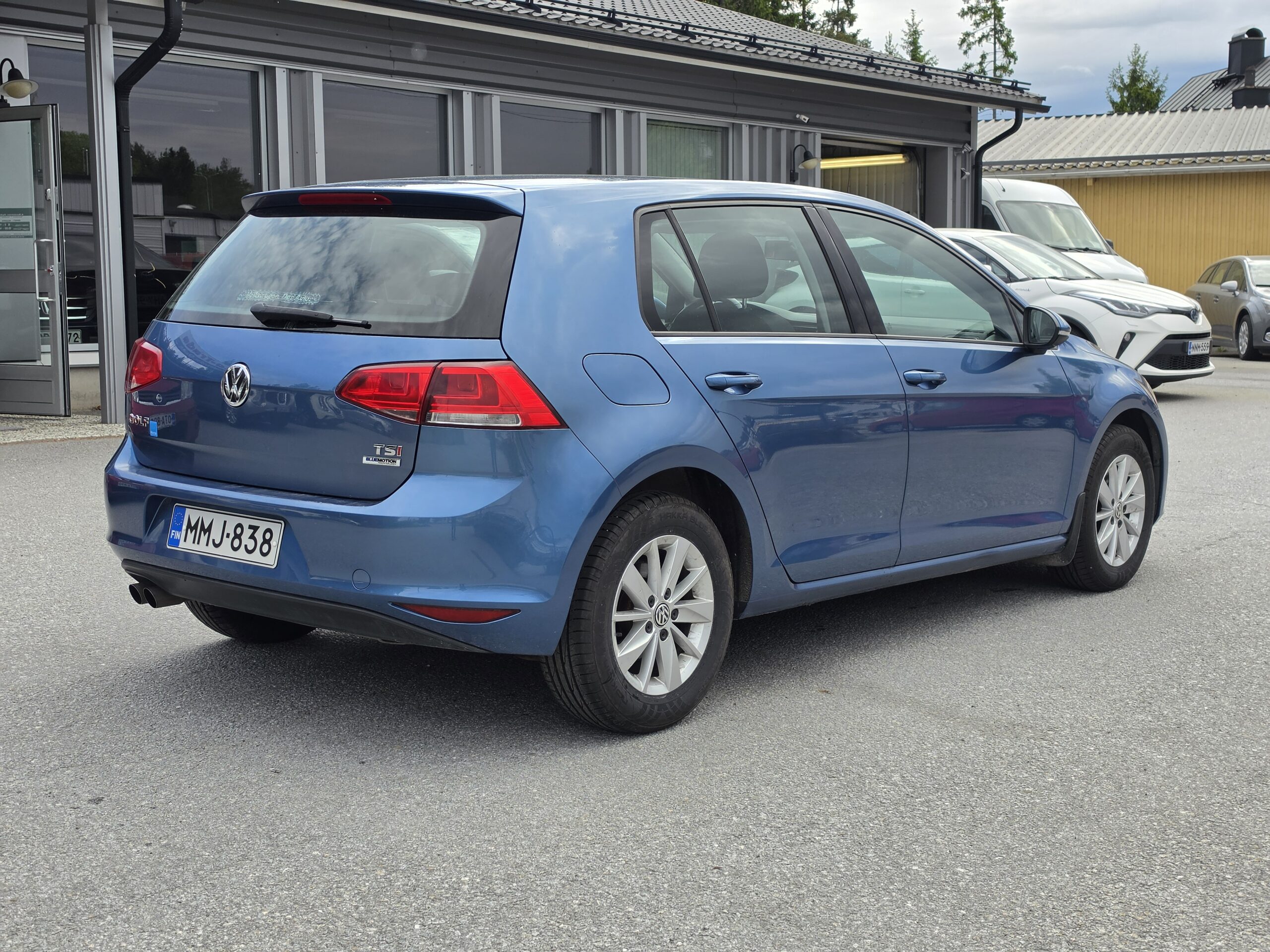 Volkswagen Golf - Image 6