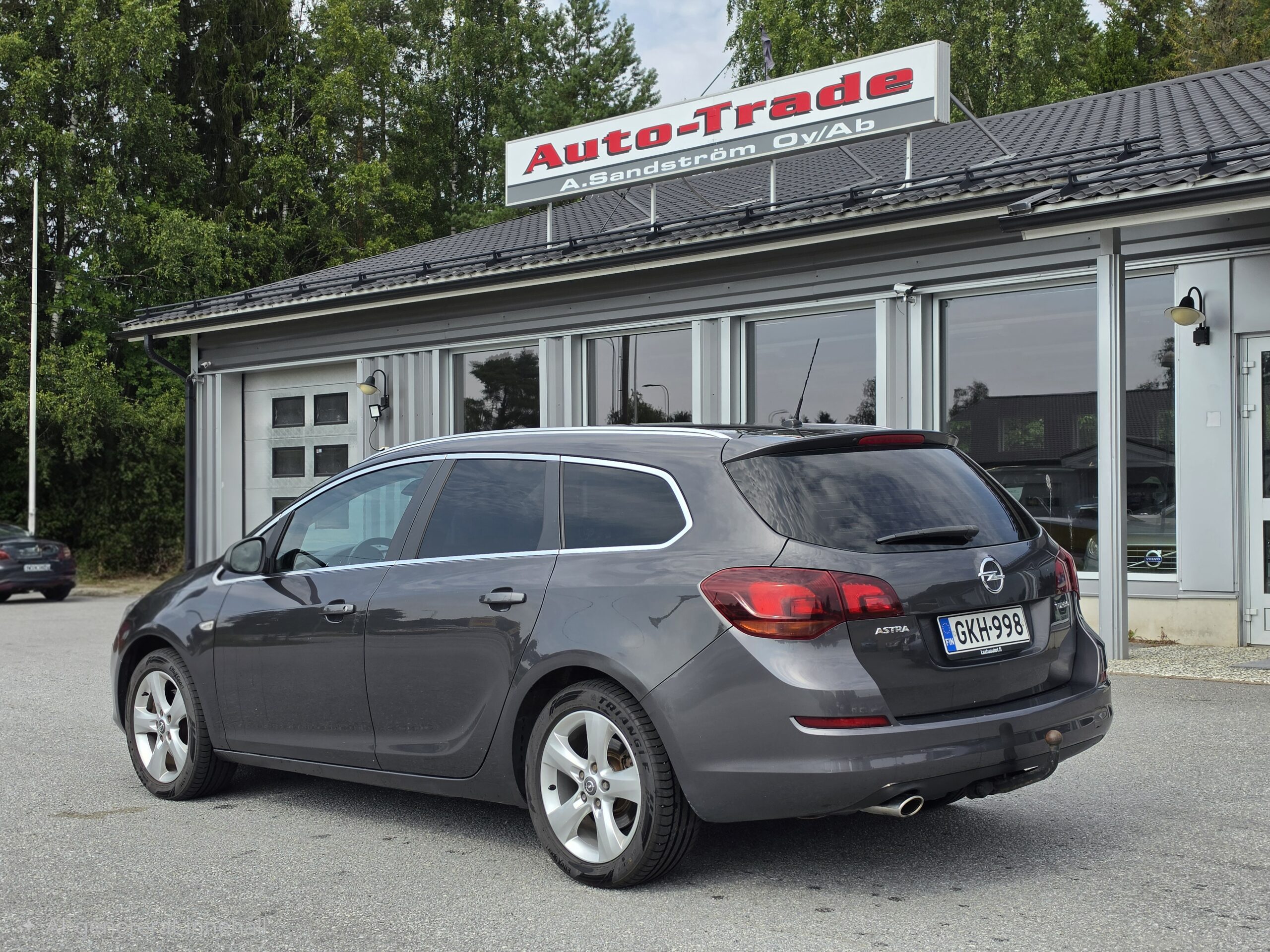 Opel Astra - Image 2