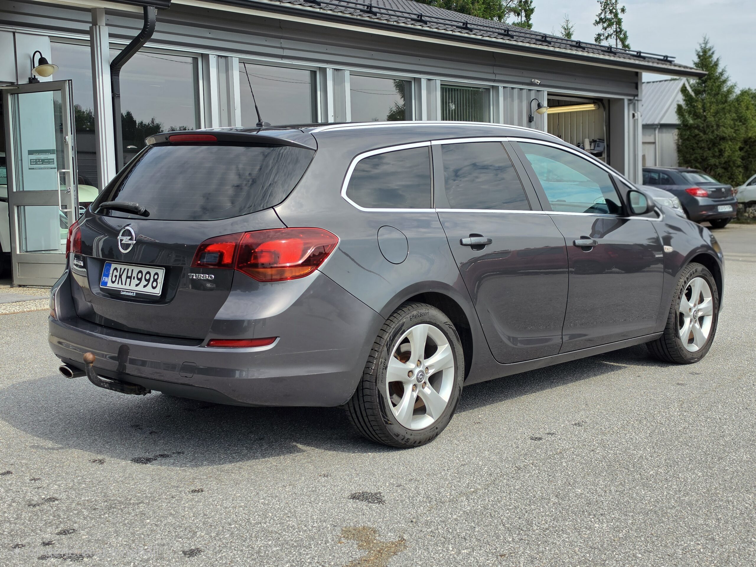 Opel Astra - Image 4
