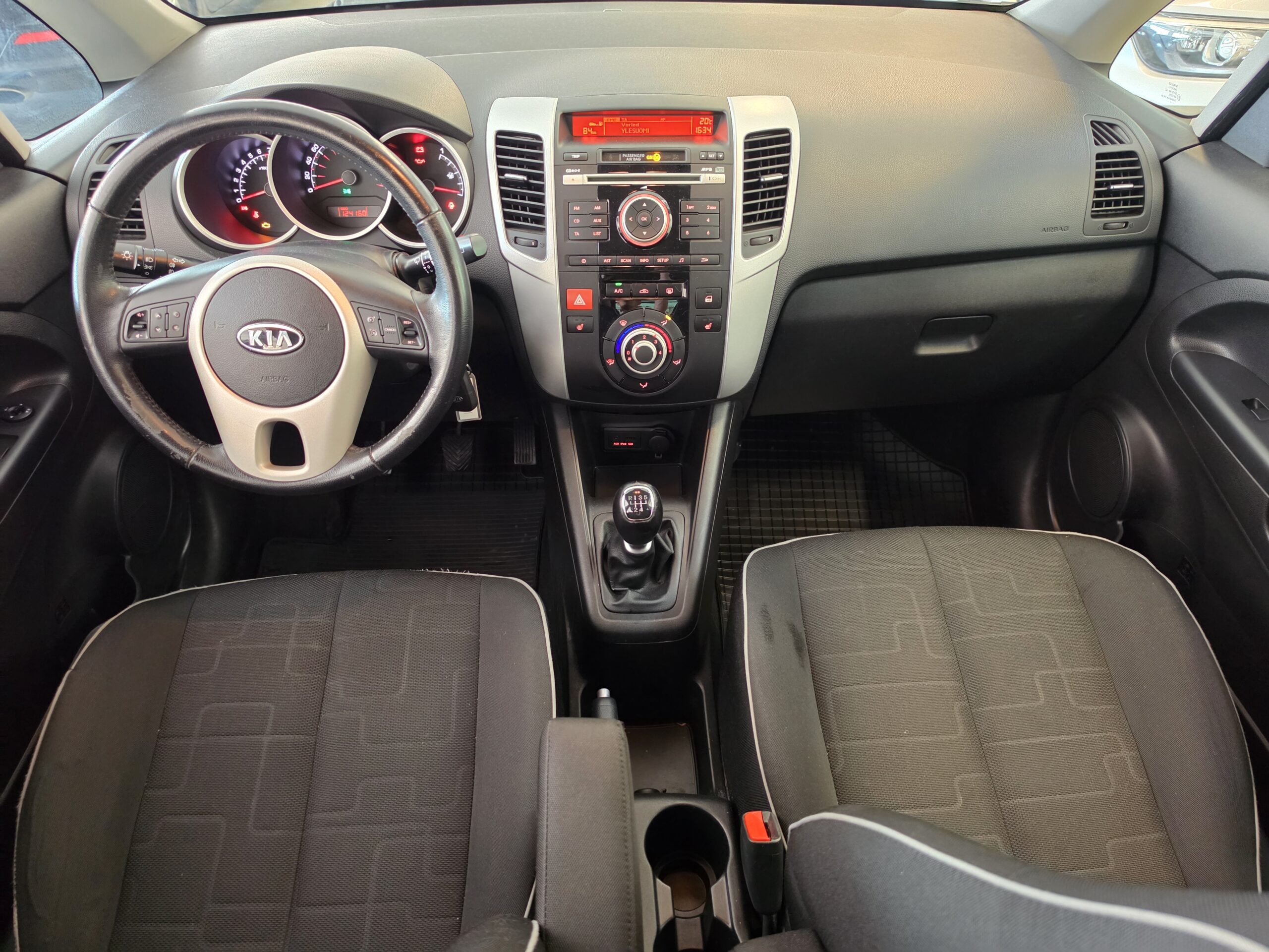 Kia Venga - Image 5