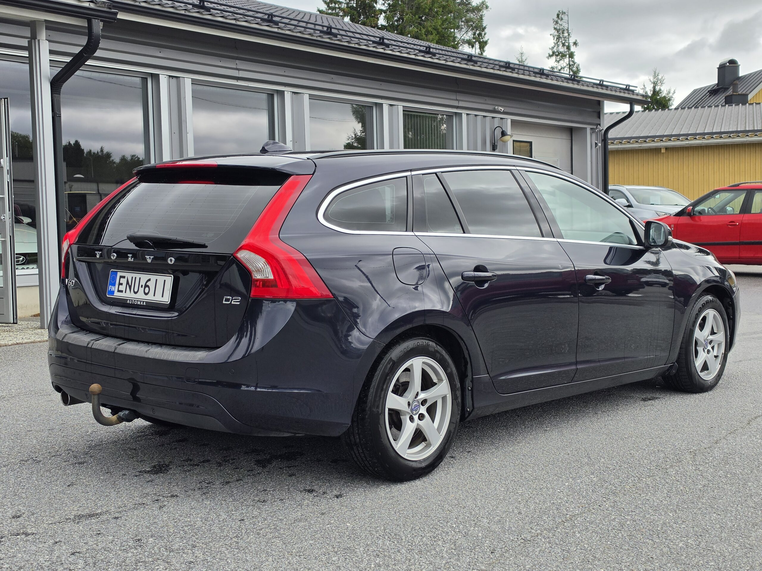 Volvo V60 - Image 2