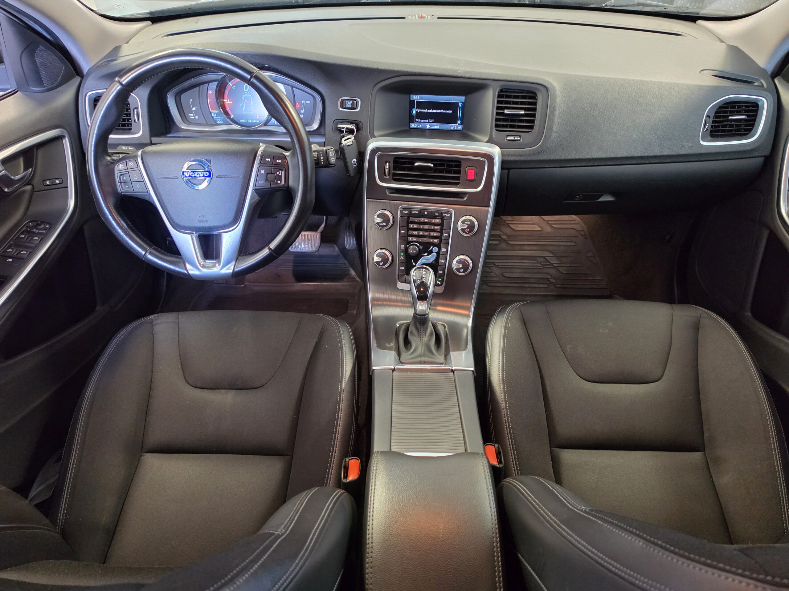 Volvo V60 - Image 5