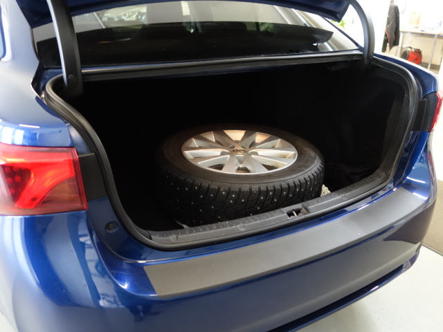 Toyota Avensis - Image 6