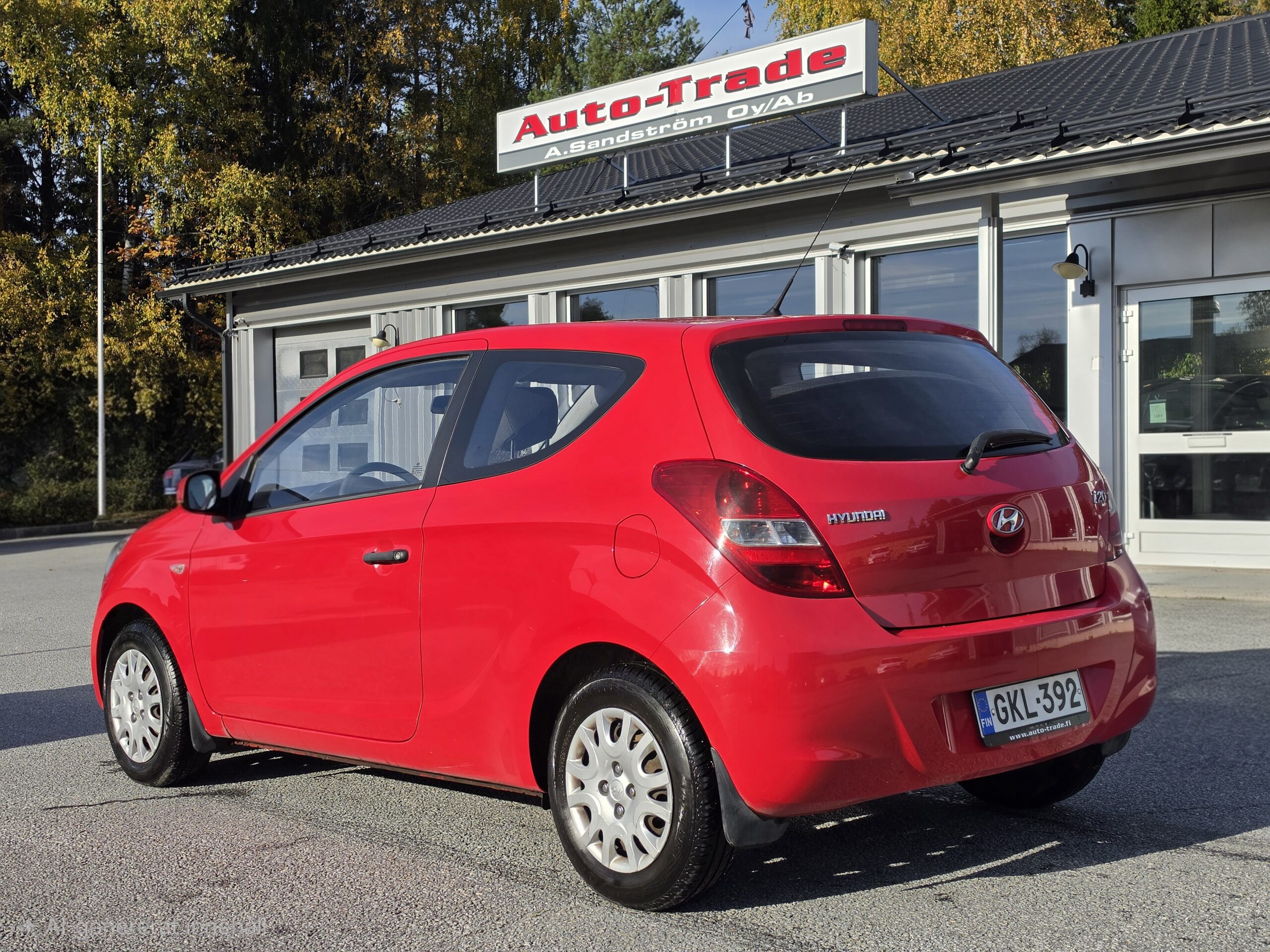 Hyundai i20 - Image 2