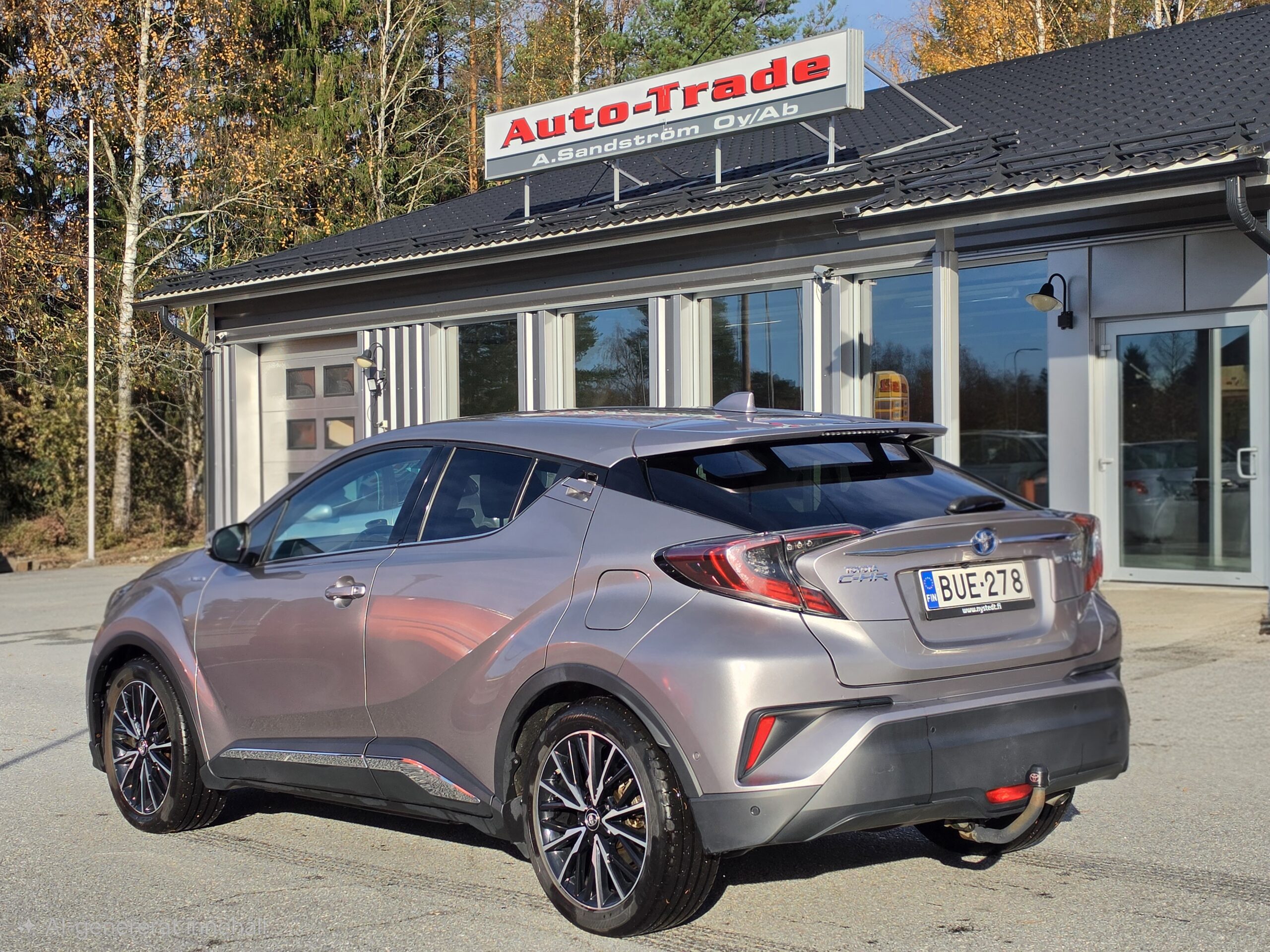 Toyota C-HR - Image 2