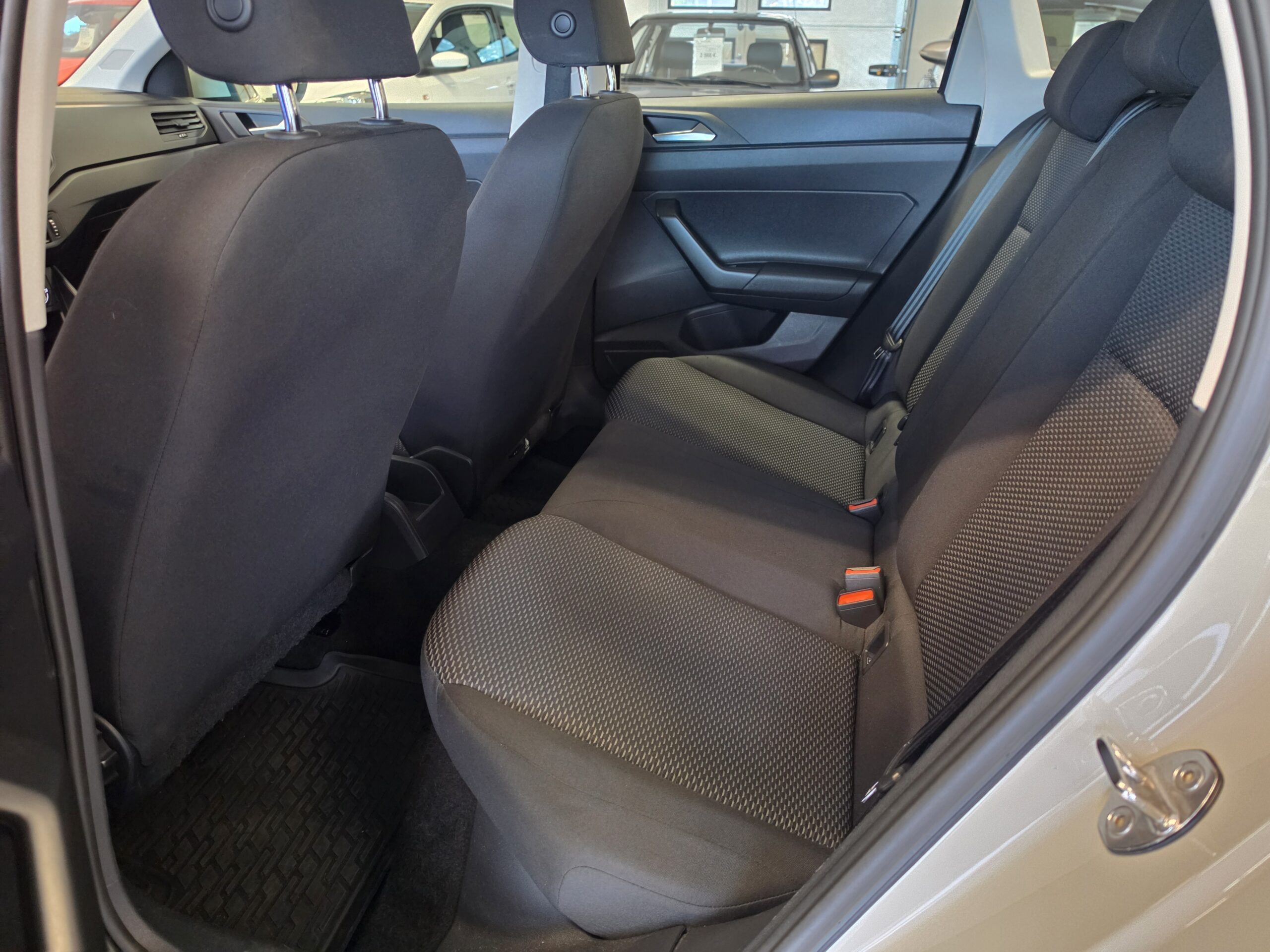 Volkswagen Taigo - Image 6