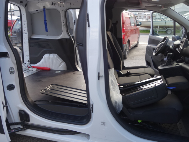 Peugeot Partner - Image 6